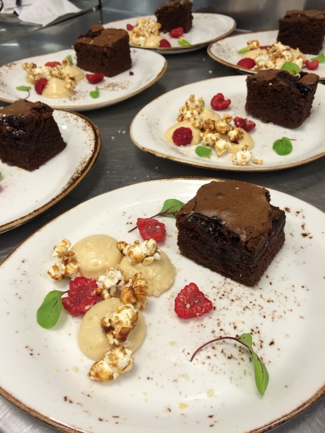 Brownie and almond