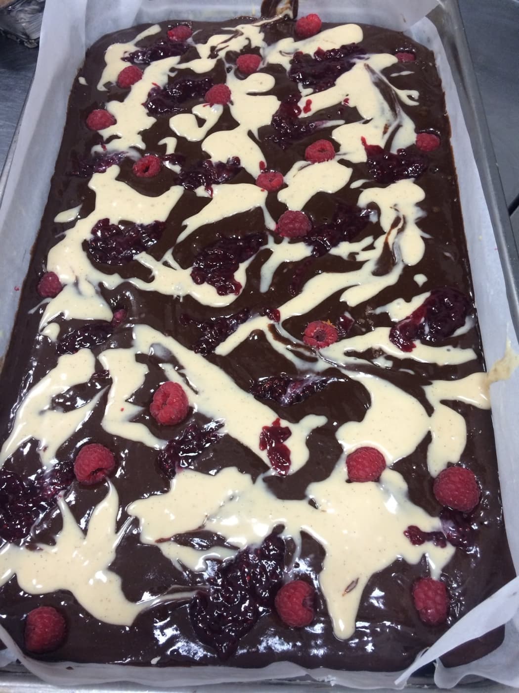 Chocolate and almond cream brownie