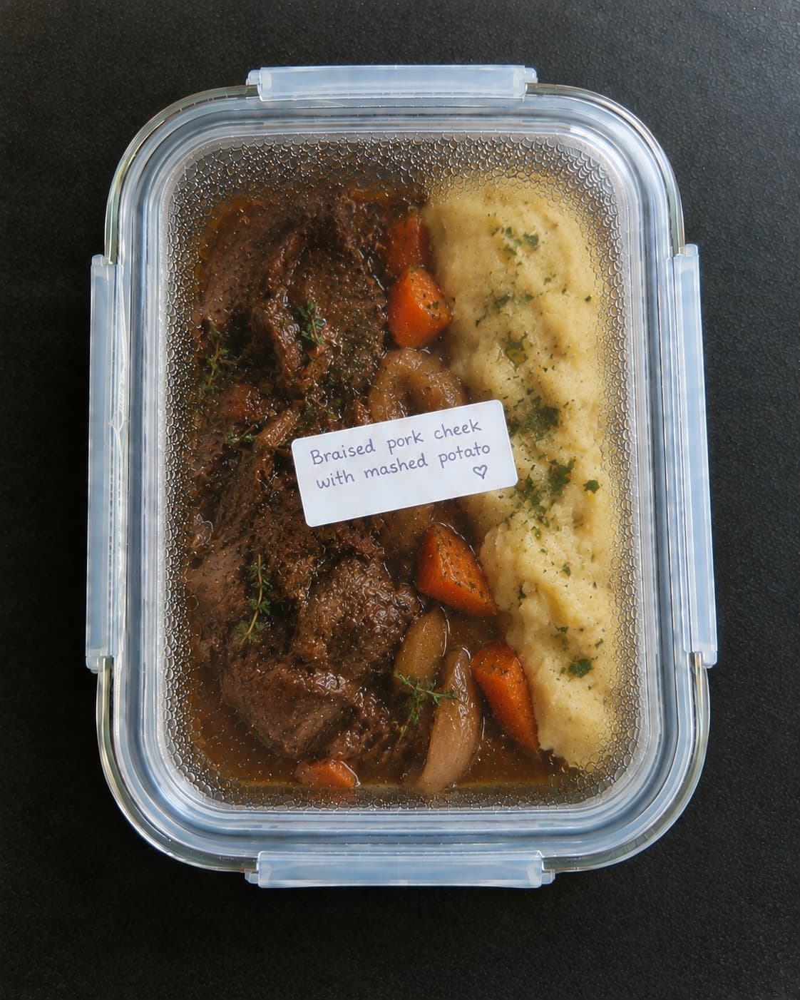Braised pork cheek with mashed potato
